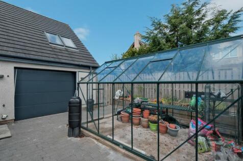 100-15 Cartland Rd, Lanark ML11 7RF.jpg