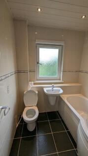 new bathroom.jpg