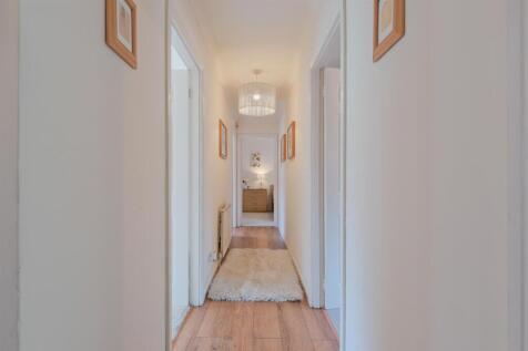 015-66 Morningside Road Newmains ML2 9QN.jpg