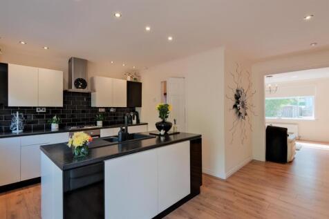 021-66 Morningside Road Newmains ML2 9QN.jpg