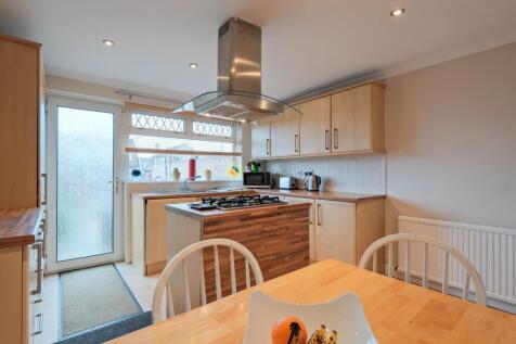 008-13 Fyneart Street, Wishaw ML2 8PL.jpg