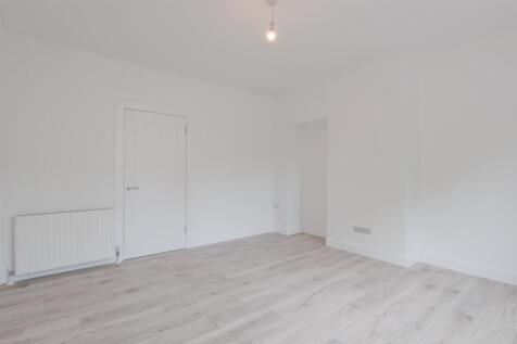 007-68 Butterburn Park, Hamilton ML36 SJ.jpg