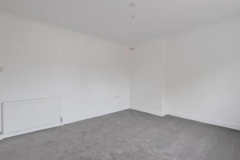 028-68 Butterburn Park, Hamilton ML36 SJ.jpg