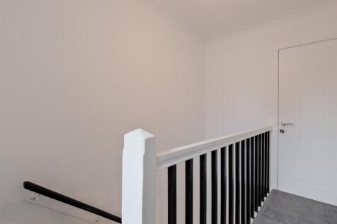 030-68 Butterburn Park, Hamilton ML36 SJ.jpg