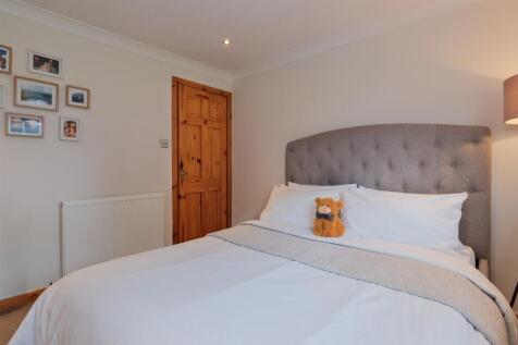 025-32 Currieside Place, Shotts, ML7 4AL.jpg
