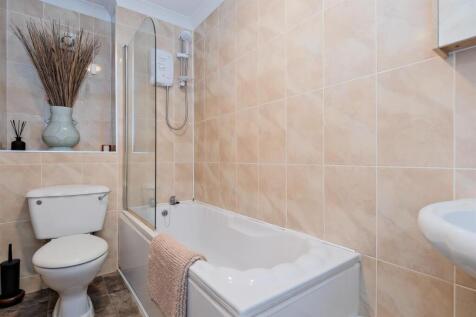 008-64 Sandy Road Carluke ML8 5DH.jpg