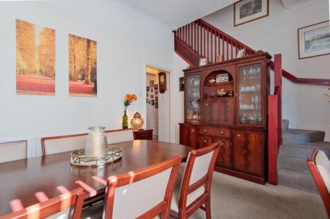 014-64 Sandy Road Carluke ML8 5DH.jpg