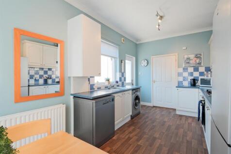 018-64 Sandy Road Carluke ML8 5DH.jpg