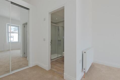 024-46 Main St, Wishaw ML2 7AF.jpg