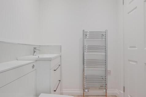 027-46 Main St, Wishaw ML2 7AF.jpg