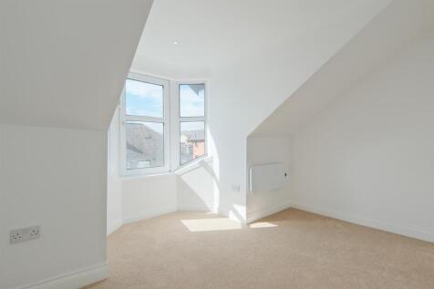 039-46 Main St, Wishaw ML2 7AF.jpg