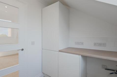 048-46 Main St, Wishaw ML2 7AF.jpg