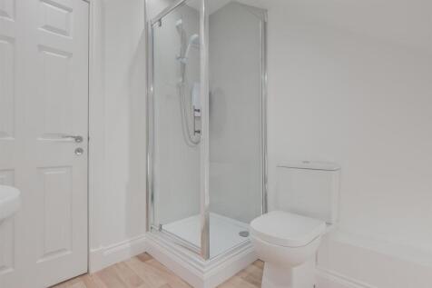 050-46 Main St, Wishaw ML2 7AF.jpg
