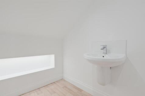 051-46 Main St, Wishaw ML2 7AF.jpg