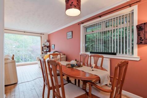 020-70 Alan Avenue, Carluke, ML8 5UA.jpg