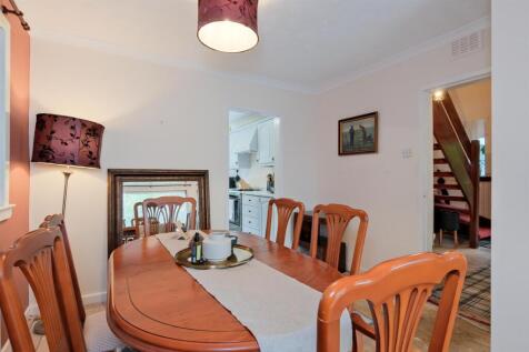 023-70 Alan Avenue, Carluke, ML8 5UA.jpg