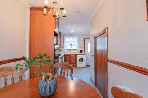 020-23 West Thornlie Street, Wishaw ML2 7AR.jpg