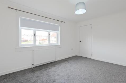 009-1 Innellin Crescent, Shotts ML4 4DB.jpg