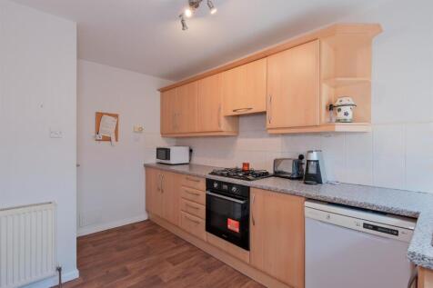 020-18 Calderbank View, Baillieston G69 7RL.jpg