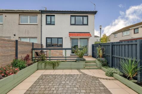 006-32 Kenmore Way, Carluke ML8 5RZ.jpg