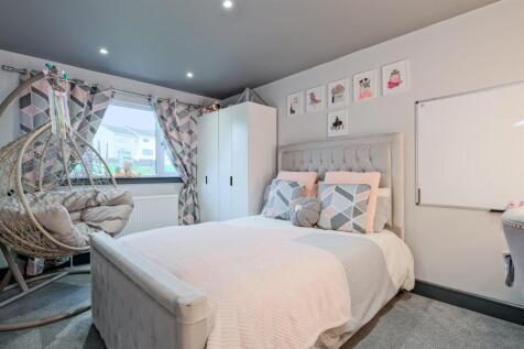 039-32 Kenmore Way, Carluke ML8 5RZ.jpg