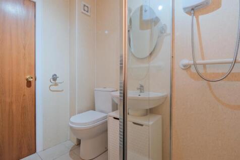 027-15 Westwood Rd, Newmains, Wishaw ML2 9DA.jpg