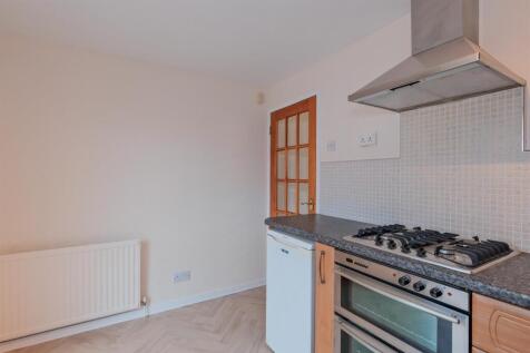 016-5 Mayfield Place, Carluke ML8 4HQ.jpg