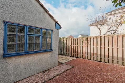 008-5 Mayfield Place, Carluke ML8 4HQ.jpg