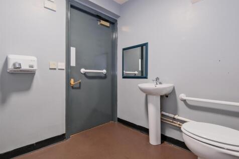 023-The Kirkton Inn, 10 Kirkton Street, Carluke ML