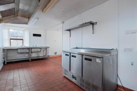 026-The Kirkton Inn, 10 Kirkton Street, Carluke ML