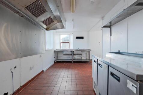 027-The Kirkton Inn, 10 Kirkton Street, Carluke ML