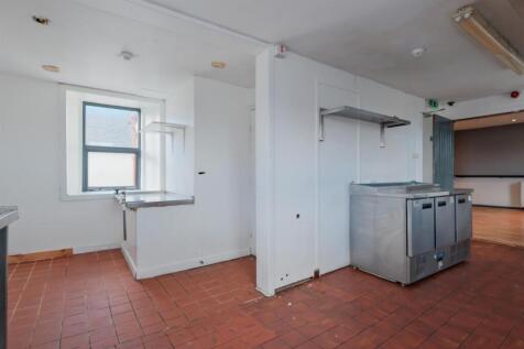 028-The Kirkton Inn, 10 Kirkton Street, Carluke ML