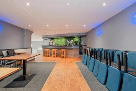 035-The Kirkton Inn, 10 Kirkton Street, Carluke ML