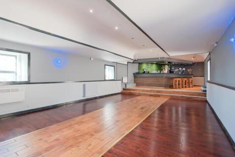 044-The Kirkton Inn, 10 Kirkton Street, Carluke ML