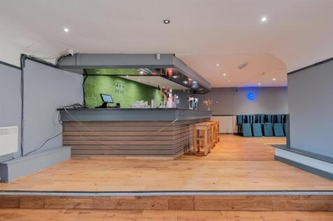 046-The Kirkton Inn, 10 Kirkton Street, Carluke ML