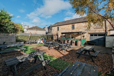 052-The Kirkton Inn, 10 Kirkton Street, Carluke ML