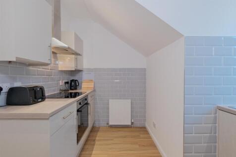 003-7 Blair Rd, Crossford, Carluke ML8 5QU.jpg