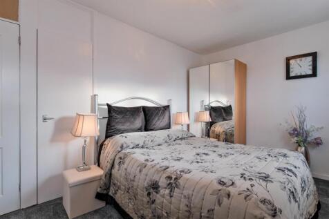 008-78 Barons Road, Muirhouse, ML1 2NB.jpg