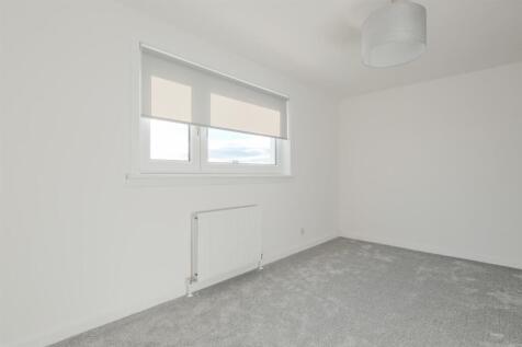 012-28 Burnside Avenue.jpg