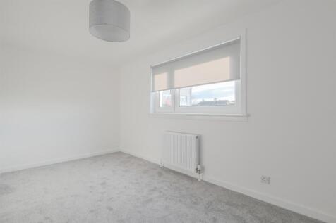 013-28 Burnside Avenue.jpg