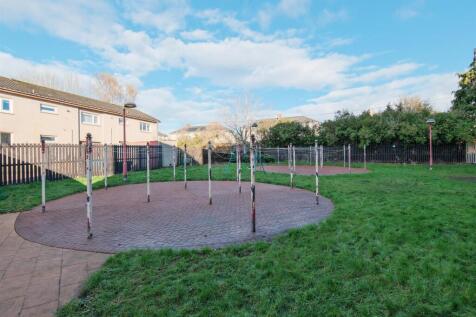 026-28 Burnside Avenue.jpg