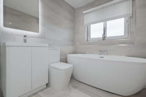 004-19 Devine Court, Wishaw, ML2 7ES.jpg