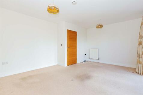 13 Bluebell Way_11.JPG