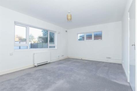 For Sale by Aspire Residential - Clive Court