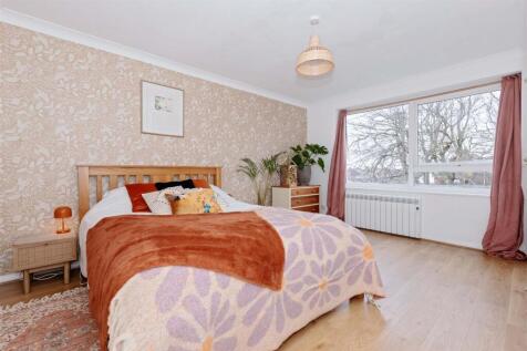 For Sale by Aspire Residential - Strone Court
