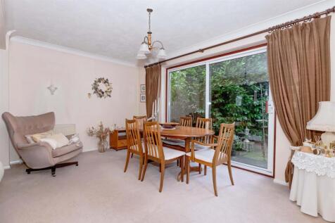 For Sale by Aspire Residential - Boxgrove