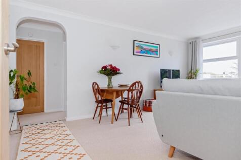 For Sale by Aspire Residential - Walberton Court