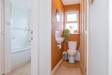 For Sale by Aspire Residential - Walberton Court