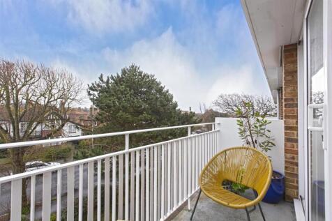 For Sale by Aspire Residential - Walberton Court