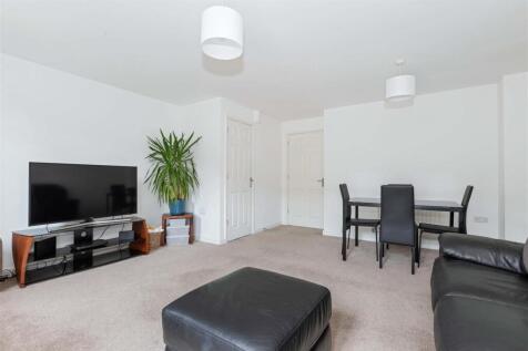 For Sale by Aspire Residential | Teulon Court